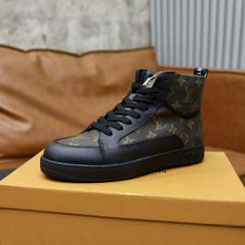 Picture of Louis Vuitton Shoes _SKULVsz38-44h090313333